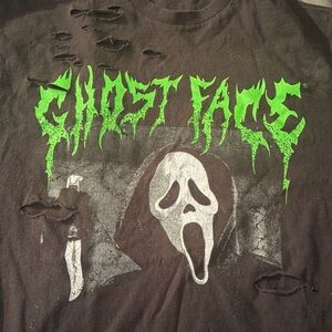 Ghostface distressed graphic tee